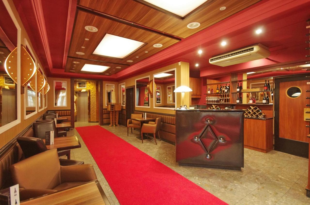 Hotel Corvin Gyula Exteriér fotografie